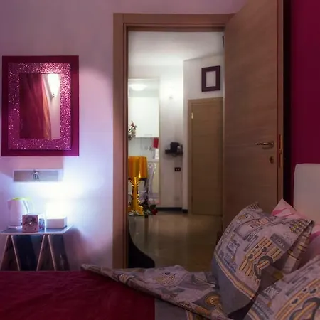Comme A La Maison Apartment *